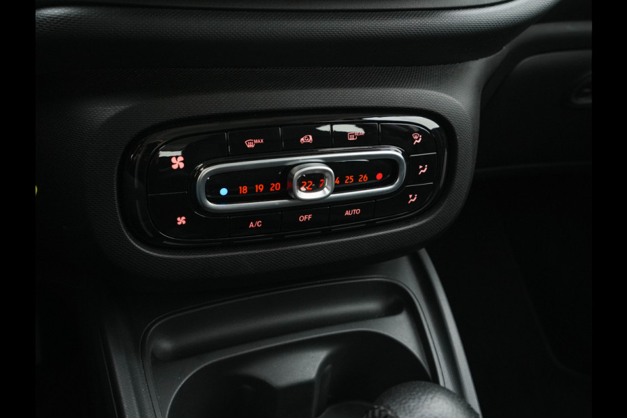 Smart Forfour EQ Business Solution Cool&Audio Pack 18 kWh [ 3-Fase ] (INCL-BTW) *FULL-LEATHER | AIRCO | DAB | CRUISE | COMFORT-SEATS | 15''ALU*