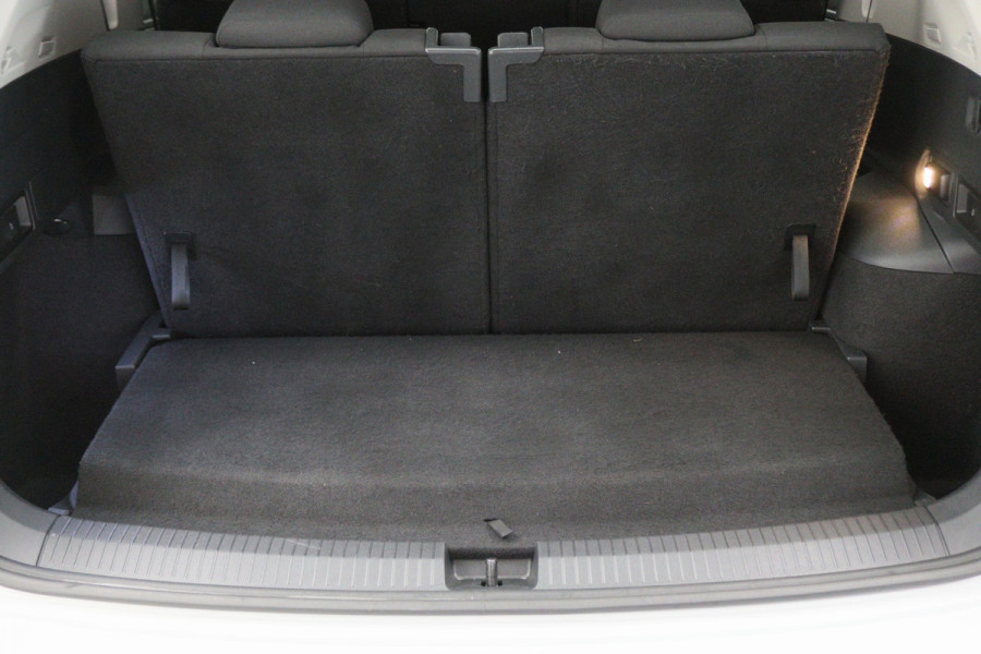 Volkswagen Tiguan Allspace 1.5 TSI Elegance 7p. IQ Light, Stuur-/Stoelverw. ACC, Camera, Apple Carplay, DAB