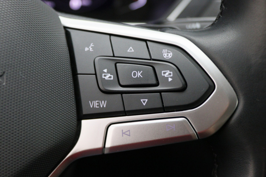Volkswagen Tiguan Allspace 1.5 TSI Elegance 7p. IQ Light, Stuur-/Stoelverw. ACC, Camera, Apple Carplay, DAB