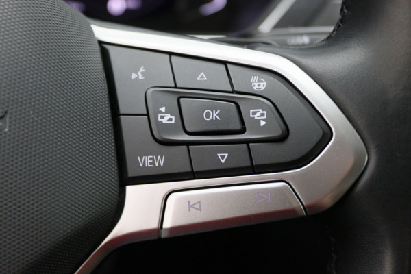 Volkswagen Tiguan Allspace 1.5 TSI Elegance 7p. IQ Light, Stuur-/Stoelverw. ACC, Camera, Apple Carplay, DAB