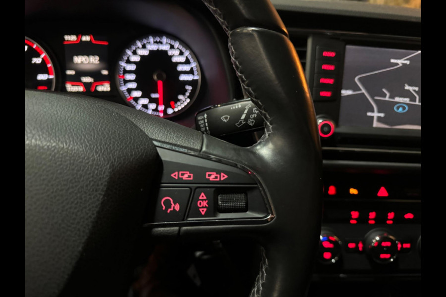 Seat León ST 1.0 EcoTSI Style Garantie NAP Trekhaak Camera PDC Cruise Clima Navi Bluetooth LED Rijklaar