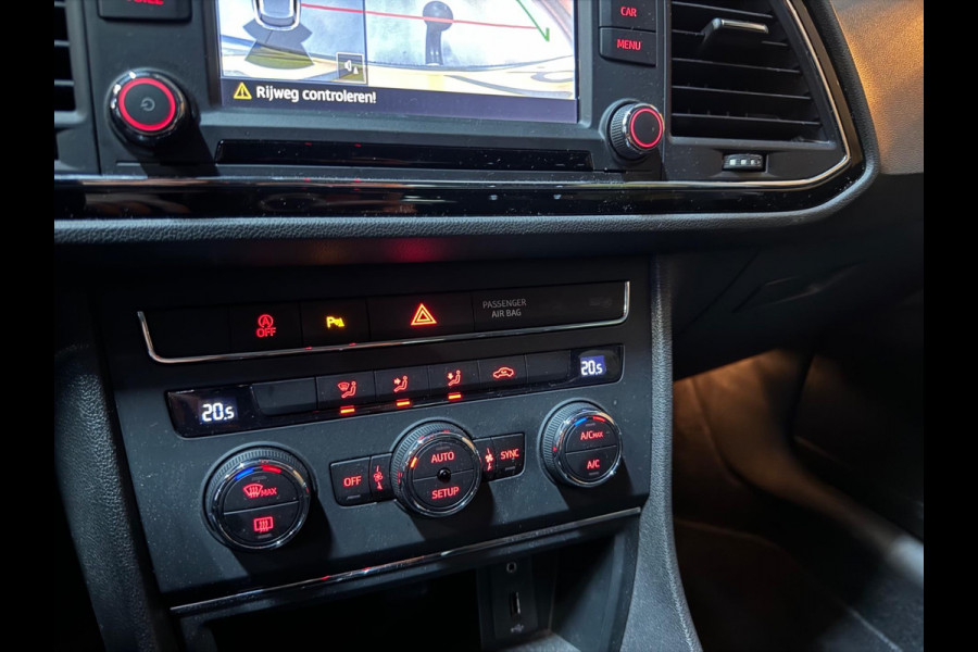 Seat León ST 1.0 EcoTSI Style Garantie NAP Trekhaak Camera PDC Cruise Clima Navi Bluetooth LED Rijklaar