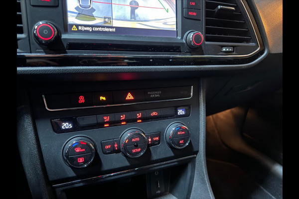 Seat León ST 1.0 EcoTSI Style Garantie NAP Trekhaak Camera PDC Cruise Clima Navi Bluetooth LED Rijklaar