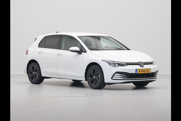 Volkswagen Golf 1.0 TSI 110pk Life Business Navigatie Memory Stoelverwarming Acc 81