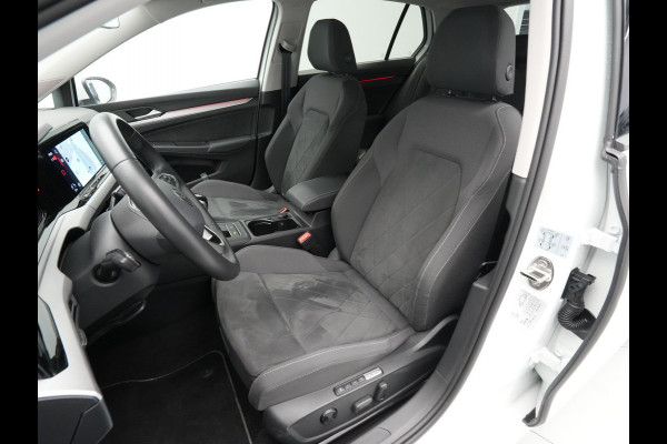 Volkswagen Golf 1.0 TSI 110pk Life Business Navigatie Memory Stoelverwarming Acc 81