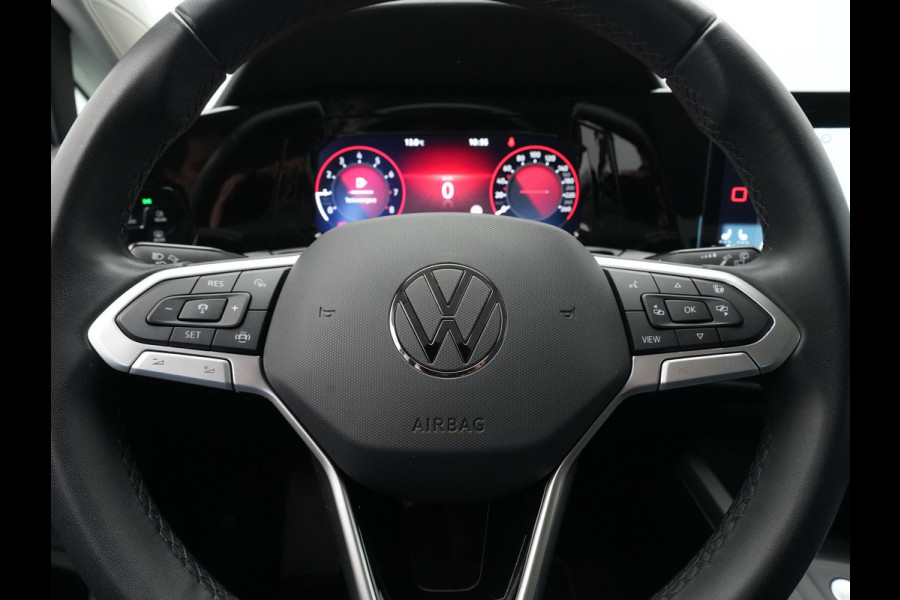 Volkswagen Golf 1.0 TSI 110pk Life Business Navigatie Memory Stoelverwarming Acc 81