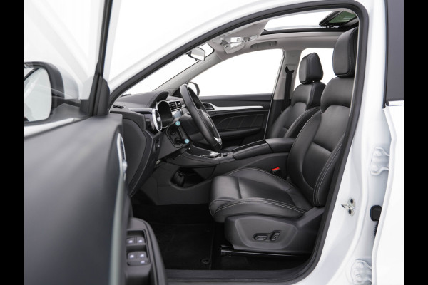 MG ZS EV Luxury 45 kWh (INCL-BTW) *PANO | FULL-LEATHER | CCS-FASTLOADER | KEYLESS | NAVI-FULLMAP | ADAPTIVE-CRUISE | CAMERA | HEATED-SPORT-SEATS | CARPLAY | BLINDSPOT | DAB | LANE-ASSIST | 17"ALU*