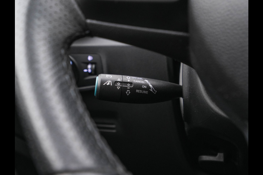 MG ZS EV Luxury 45 kWh (INCL-BTW) *PANO | FULL-LEATHER | CCS-FASTLOADER | KEYLESS | NAVI-FULLMAP | ADAPTIVE-CRUISE | CAMERA | HEATED-SPORT-SEATS | CARPLAY | BLINDSPOT | DAB | LANE-ASSIST | 17"ALU*
