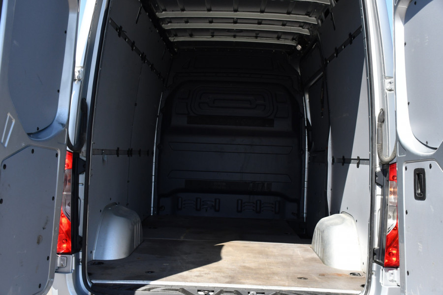 Mercedes-Benz Sprinter V6 319 3.0 CDI L2H2 PB Edition Camera, Cruise, Carplay, Stoelverwarming, Multimedia, LED, Automaat, Standkache, UNIEK!