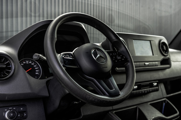 Mercedes-Benz Sprinter 211 CDI L2H2 | Automaat | CarPlay | Navigatie | Camera | Climate | Euro 6