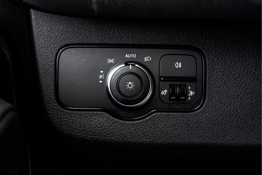 Mercedes-Benz Sprinter 211 CDI L2H2 | Automaat | CarPlay | Navigatie | Camera | Climate | Euro 6