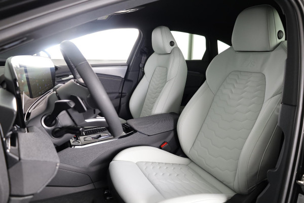 Audi A6 Sportback e-tron S edition performance 100 kWh Tech Pro, winterpakket, leder interieur, remzadels rood