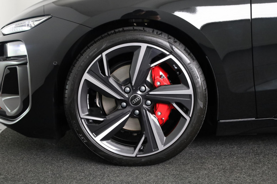 Audi A6 Sportback e-tron S edition performance 100 kWh Tech Pro, winterpakket, leder interieur, remzadels rood
