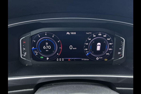 Volkswagen Tiguan Allspace 1.5 TSI Highline | PANO | Massagestoel | Stoelverw | TrekH | Add CC | 1e eig | DealeronderH | NL Auto |