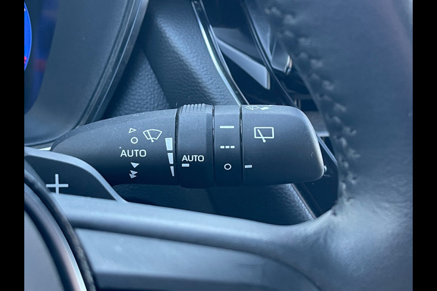 Toyota Corolla Touring Sports 2.0 Hybrid Team D | CarPlay | Camera | ACC | LED | Keyless | DAB+