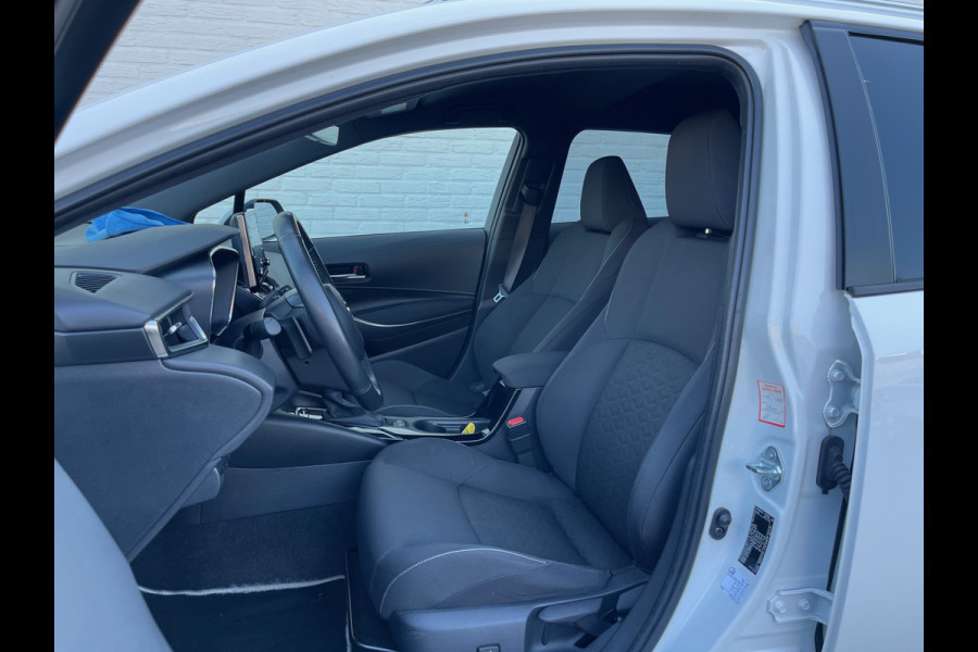 Toyota Corolla Touring Sports 2.0 Hybrid Team D | CarPlay | Camera | ACC | LED | Keyless | DAB+