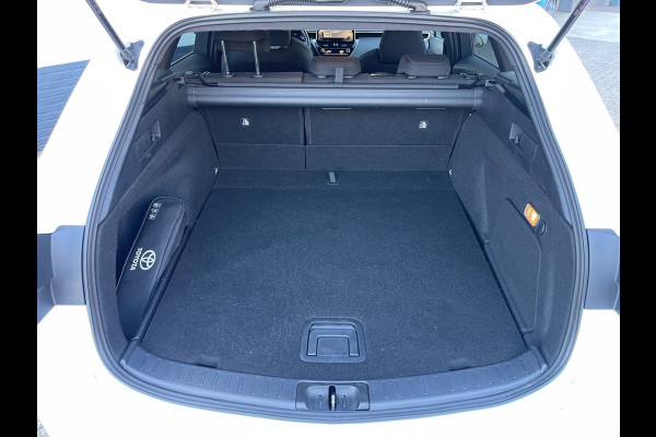 Toyota Corolla Touring Sports 2.0 Hybrid Team D | CarPlay | Camera | ACC | LED | Keyless | DAB+