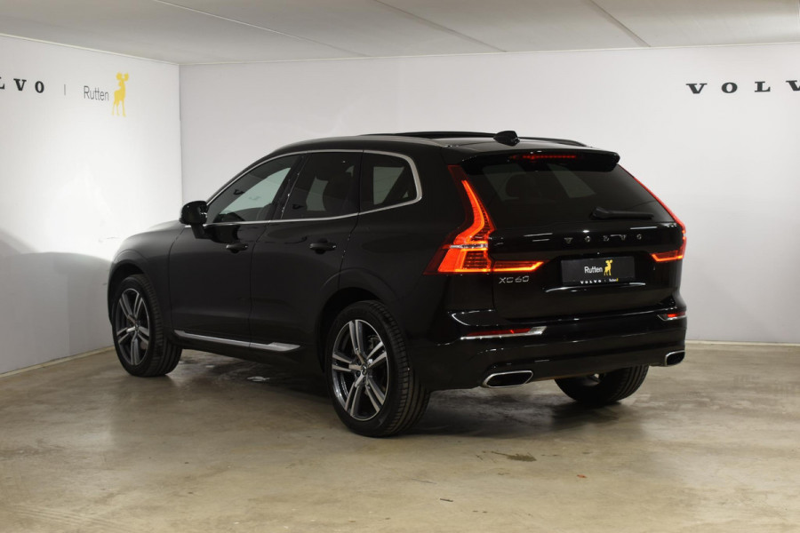 Volvo XC60 T5 250PK AWD Inscription / Navigatie / Cruise Control / Panorama Dak / Leder / LM Velgen /