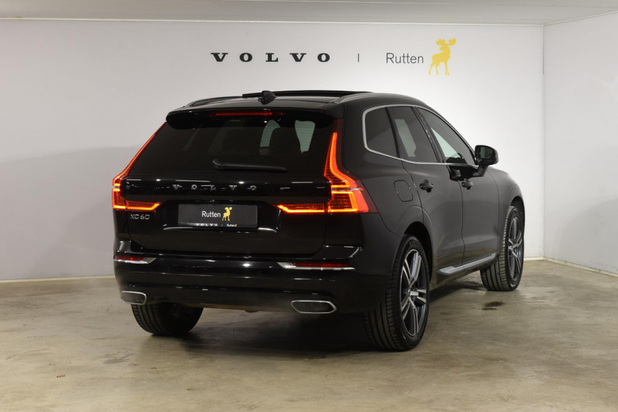 Volvo XC60 T5 250PK AWD Inscription / Navigatie / Cruise Control / Panorama Dak / Leder / LM Velgen /