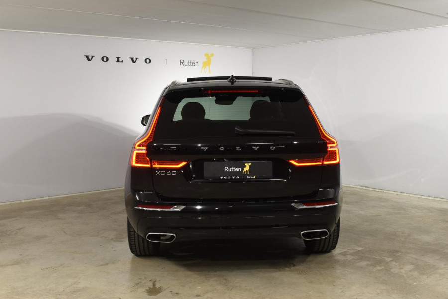 Volvo XC60 T5 250PK AWD Inscription / Navigatie / Cruise Control / Panorama Dak / Leder / LM Velgen /