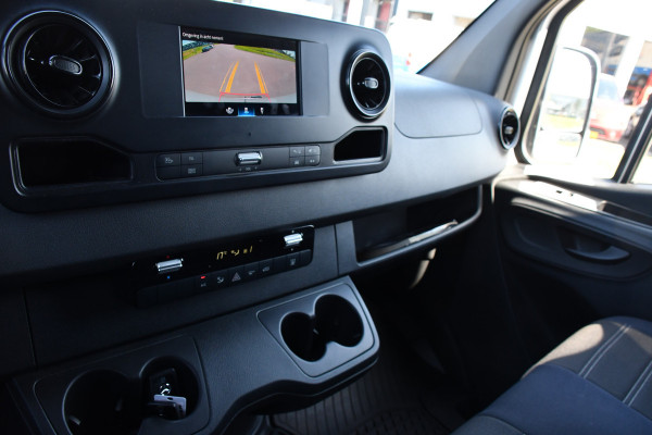 Mercedes-Benz Sprinter V6 319 3.0 CDI L2H2 PB Edition Camera, Cruise, Carplay, Stoelverwarming, Multimedia, LED, Automaat, Standkache, UNIEK!