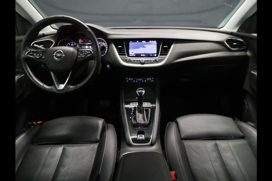 Opel Grandland X 1.2 Turbo Innovation [PANORAMADAK, APPLE CARPLAY, ANDROID, VOL LEDER, CAMERA, MEM. SEATS, STUURVERW, STOELVERW V+A, STOELVENTILATIE, NIEUWSTAAT]