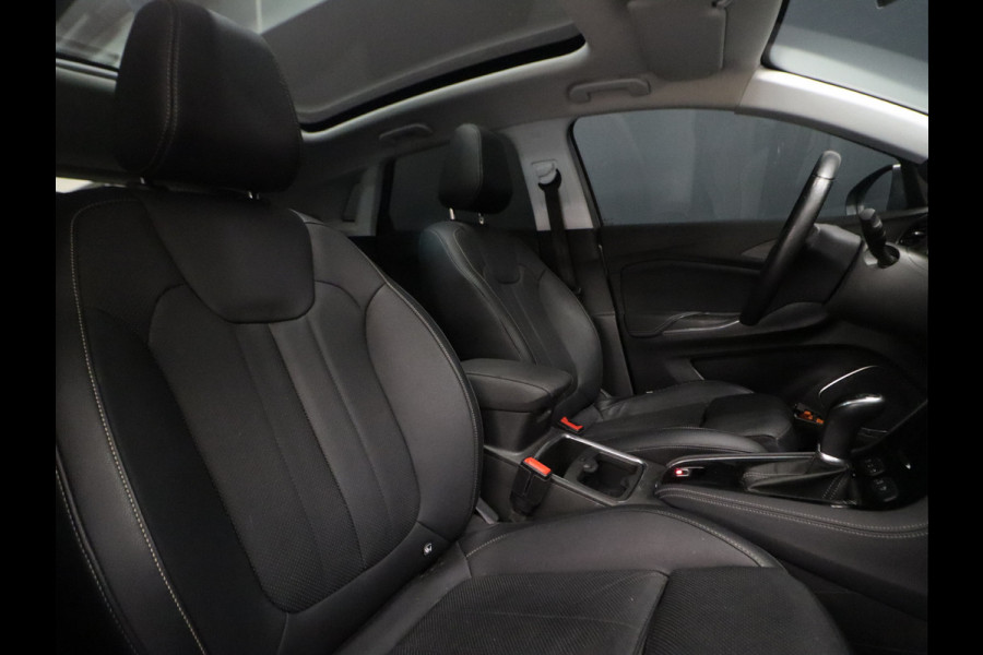 Opel Grandland X 1.2 Turbo Innovation [PANORAMADAK, APPLE CARPLAY, ANDROID, VOL LEDER, CAMERA, MEM. SEATS, STUURVERW, STOELVERW V+A, STOELVENTILATIE, NIEUWSTAAT]