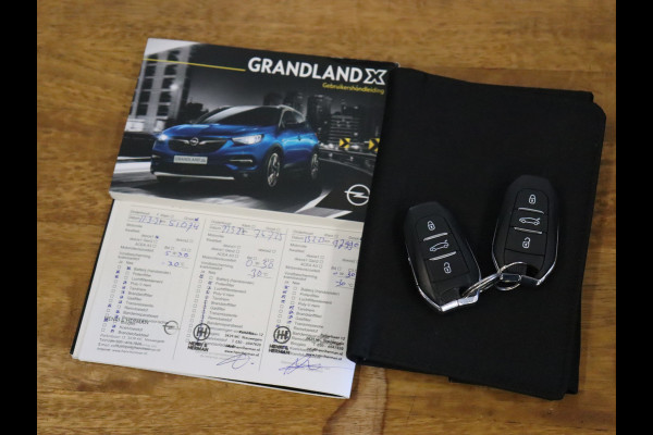 Opel Grandland X 1.2 Turbo Innovation [PANORAMADAK, APPLE CARPLAY, ANDROID, VOL LEDER, CAMERA, MEM. SEATS, STUURVERW, STOELVERW V+A, STOELVENTILATIE, NIEUWSTAAT]
