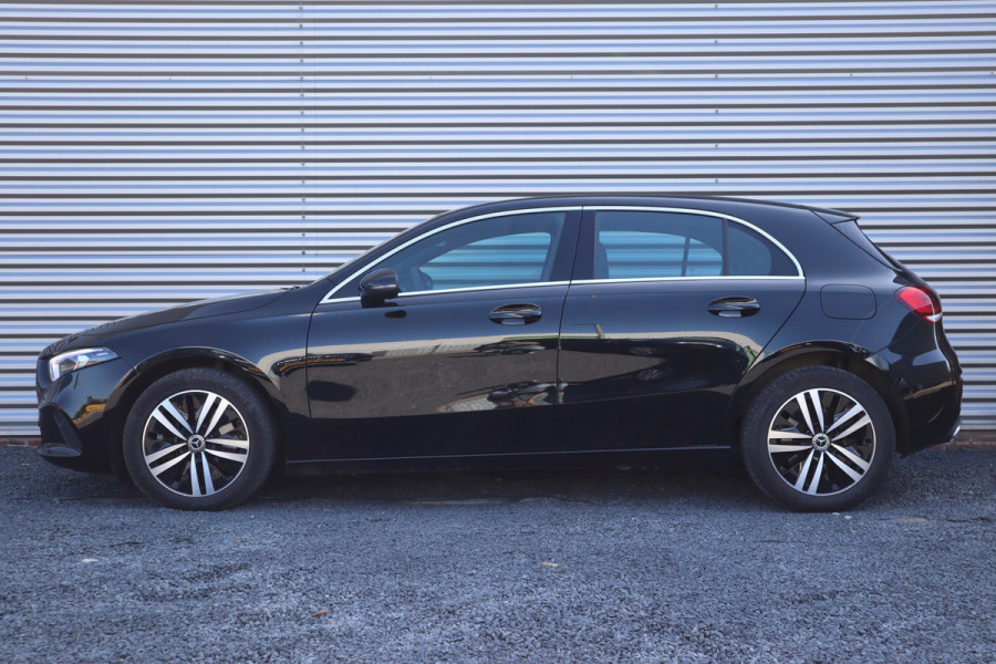 Mercedes-Benz A-Klasse 250 e Luxury Sfeer verlichting / Widescreen / Camera / Carplay /