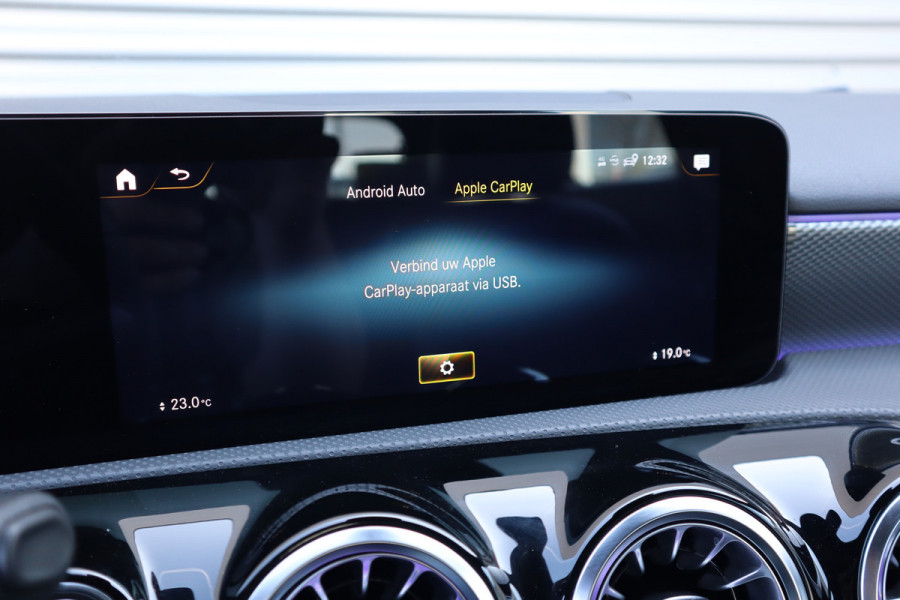 Mercedes-Benz A-Klasse 250 e Luxury Sfeer verlichting / Widescreen / Camera / Carplay /