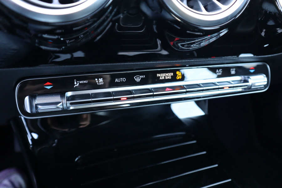 Mercedes-Benz A-Klasse 250 e Luxury Sfeer verlichting / Widescreen / Camera / Carplay /