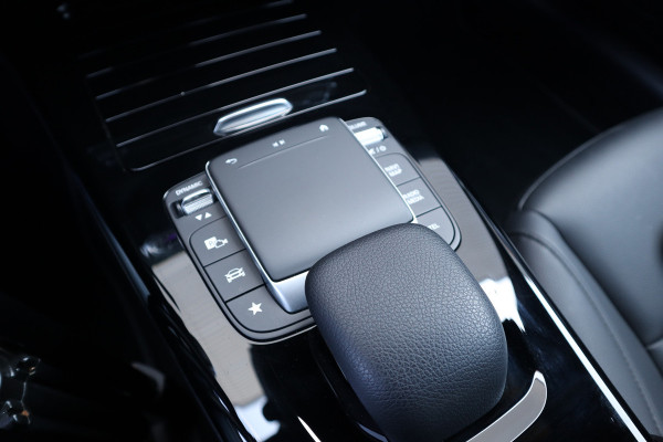 Mercedes-Benz A-Klasse 250 e Luxury Sfeer verlichting / Widescreen / Camera / Carplay /