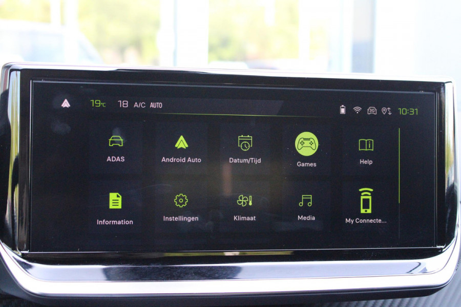 Peugeot 2008 1.2 130PK AUTOMAAT GT PACK | NAVIGATIE | FULL LED KOPLAMPEN | DRAADLOZE APPLE CARPLAY/ANDROID AUTO | ADAPTIVE CRUISE CONTROL | CAMERA VOOR + ACHTER | CLIMATE CONTROL | LICHTMETALEN VELGEN 17" | KEYLESS ENTRY/START | DAB+ RADIO | ALCANTARA/LEDEREN BEKLEDING | ELEKTRISCH BEDIENBARE BESTUURDERSSTOEL | DODEHOEK DETECTIE | PARKEERSENSOREN VOOR + ACHTER | STOEL VERWARMING | MASSAGE STOELEN |