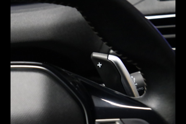 Peugeot 3008 1.2 PureTech Blue Lease Executive Avantage [TREKHAAK, CAMERA, APPLE CARPLAY, ANDROID AUTO, CRUISE, NIEUWSTAAT]