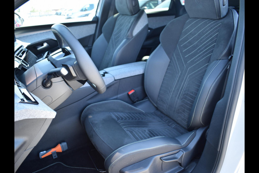 Peugeot 3008 1.2 Hybrid 136 GT NAVIGATIE | CARPLAY | ACHTERUITRIJCAMERA MET SENSOREN | NIEUW MODEL