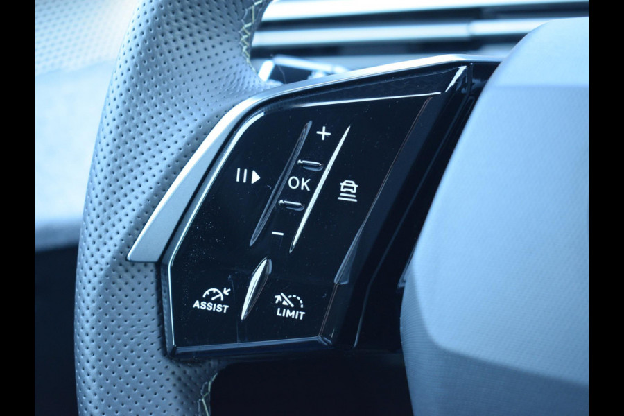 Peugeot 3008 1.2 Hybrid 136 GT NAVIGATIE | CARPLAY | ACHTERUITRIJCAMERA MET SENSOREN | NIEUW MODEL