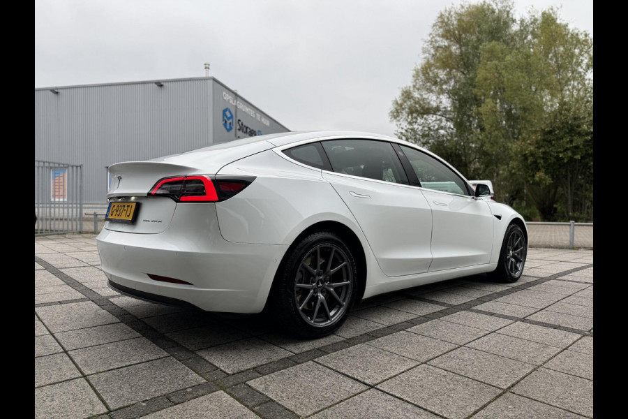Tesla Model 3 Long Range AWD Dual | Autopilot | Panorama | Leder |