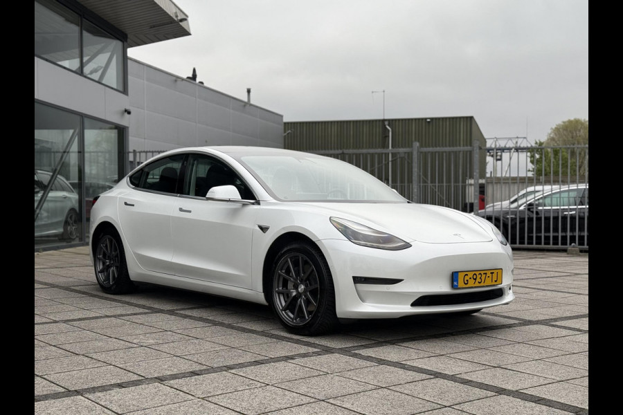 Tesla Model 3 Long Range AWD Dual | Autopilot | Panorama | Leder |