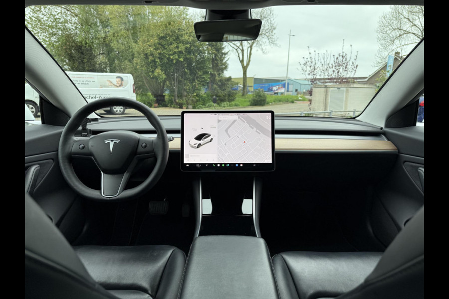 Tesla Model 3 Long Range AWD Dual | Autopilot | Panorama | Leder |