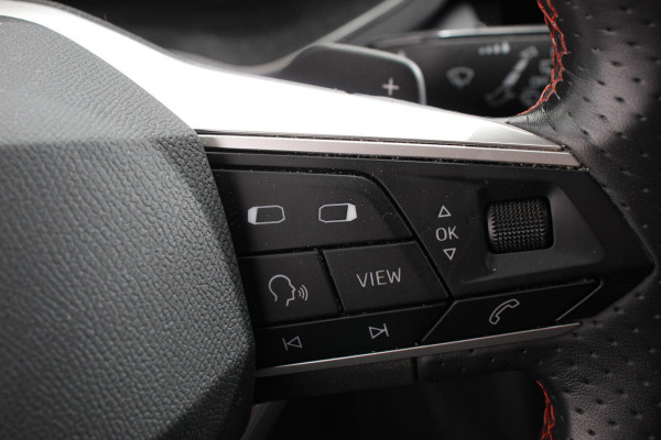 Seat Ibiza 1.0 TSI 110 pk Automaat FR Navigatie Apple Carplay/Android Auto Adaptive Cruise Control Stoelverwarming Full LED Parkeersensoren Camera Virtual Cockpit Keyless Go