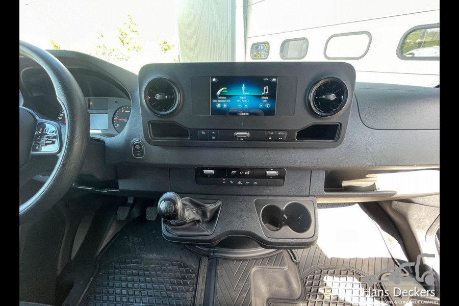 Mercedes-Benz Sprinter 316 L2H2 Zwart MBUX Trekhaak 3500kg 163pk Airco BPM Vrij
