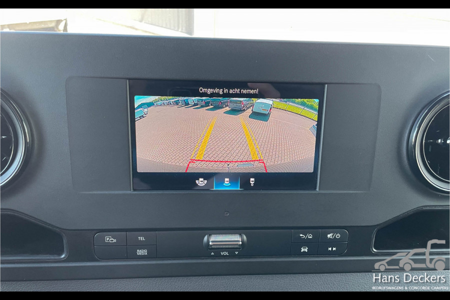Mercedes-Benz Sprinter 316 L2H2 Zwart MBUX Trekhaak 3500kg 163pk Airco BPM Vrij