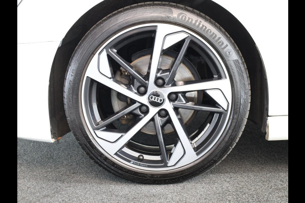Audi A3 Limousine 35 TFSI CoD Advance Sport 1.5tsi/150pk AUT| Pano-dak| LED| 18'LM-velgen