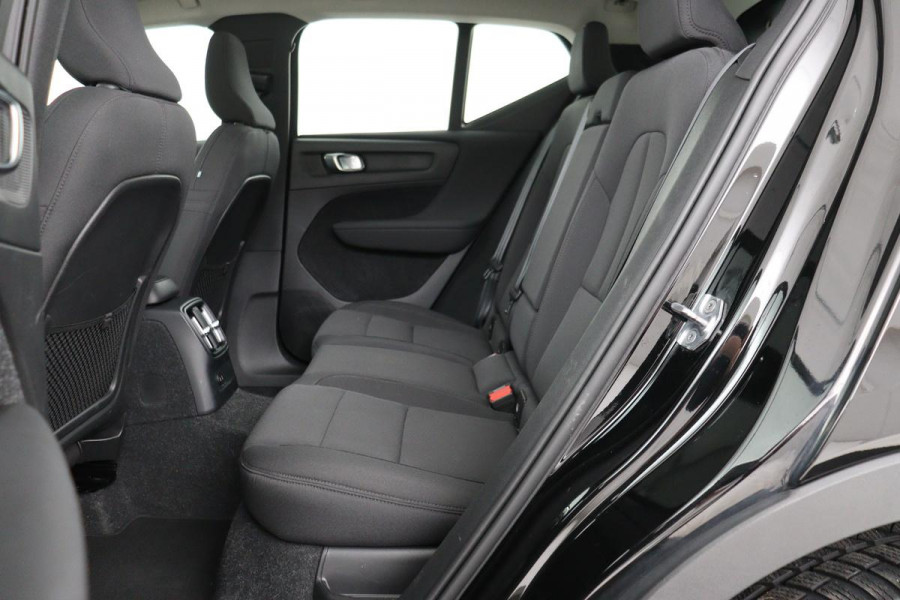 Volvo XC40 1.5 T4 Recharge R Design | Panoramadak | Trekhaak | 360 camera | Stoel & stuurverwarming | Harman/Kardon | Adaptive cruise | Carplay
