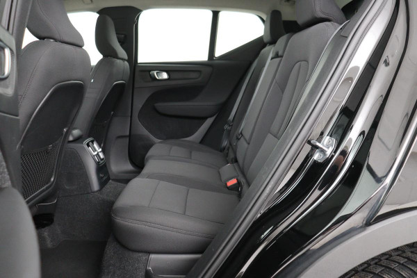 Volvo XC40 1.5 T4 Recharge R Design | Panoramadak | Trekhaak | 360 camera | Stoel & stuurverwarming | Harman/Kardon | Adaptive cruise | Carplay