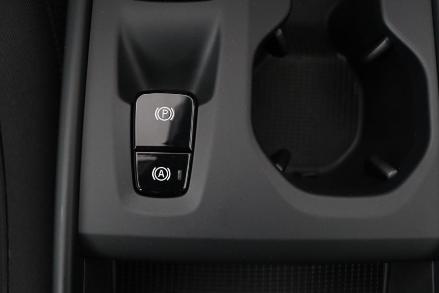 Volvo XC40 1.5 T4 Recharge R Design | Panoramadak | Trekhaak | 360 camera | Stoel & stuurverwarming | Harman/Kardon | Adaptive cruise | Carplay