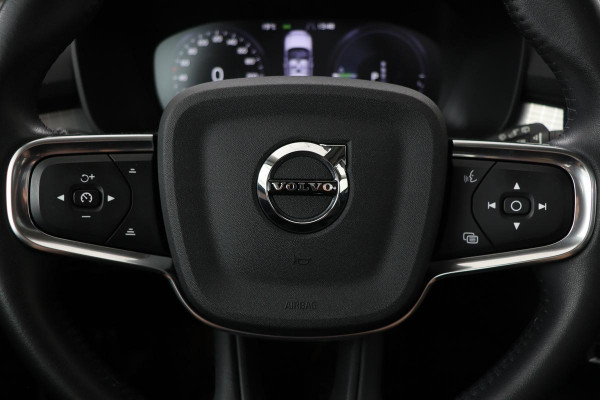 Volvo XC40 1.5 T4 Recharge R Design | Panoramadak | Trekhaak | 360 camera | Stoel & stuurverwarming | Harman/Kardon | Adaptive cruise | Carplay