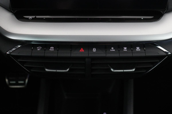 Škoda Octavia 1.0 e-TSI Sport | Carplay | Full LED | Navigatie | Sfeerverlichting | DAB | Sportstoelen | Climate control | Parkeerhulp