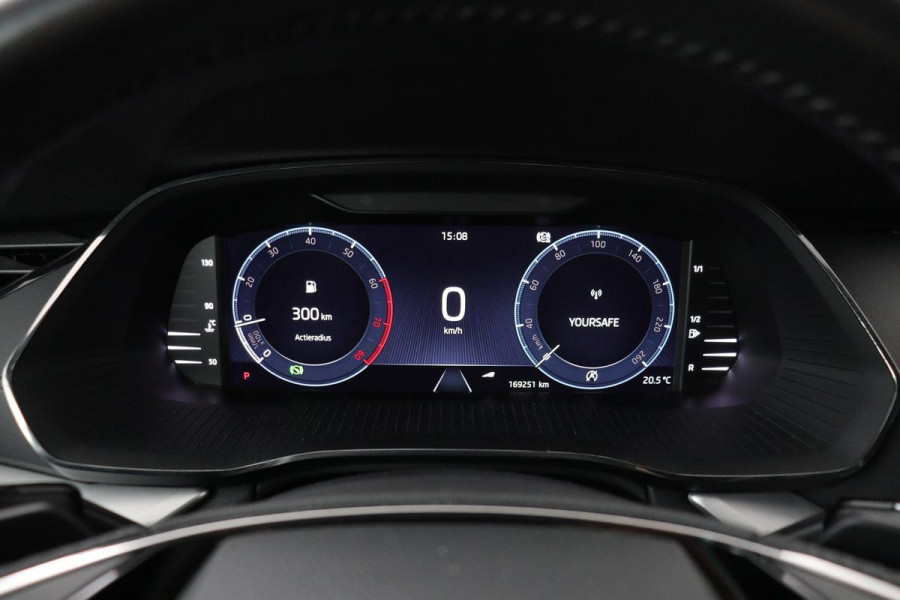Škoda Octavia 1.0 e-TSI Sport | Carplay | Full LED | Navigatie | Sfeerverlichting | DAB | Sportstoelen | Climate control | Parkeerhulp