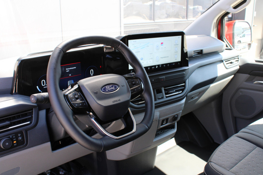 Ford Transit Custom 320 2.0 TDCI L2H1 Limited 170pk - 2x Schuifdeur - Adaptive Cruise - Verwarmd stuur - Blind spot - Navigatie - Camera - Draadloos